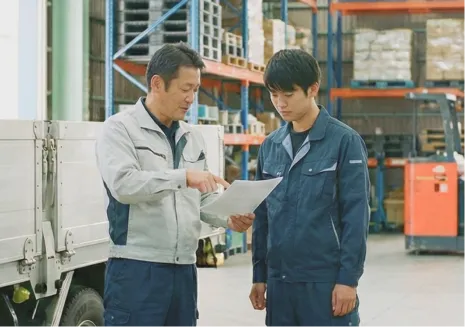 トラックドライバーの先輩と後輩